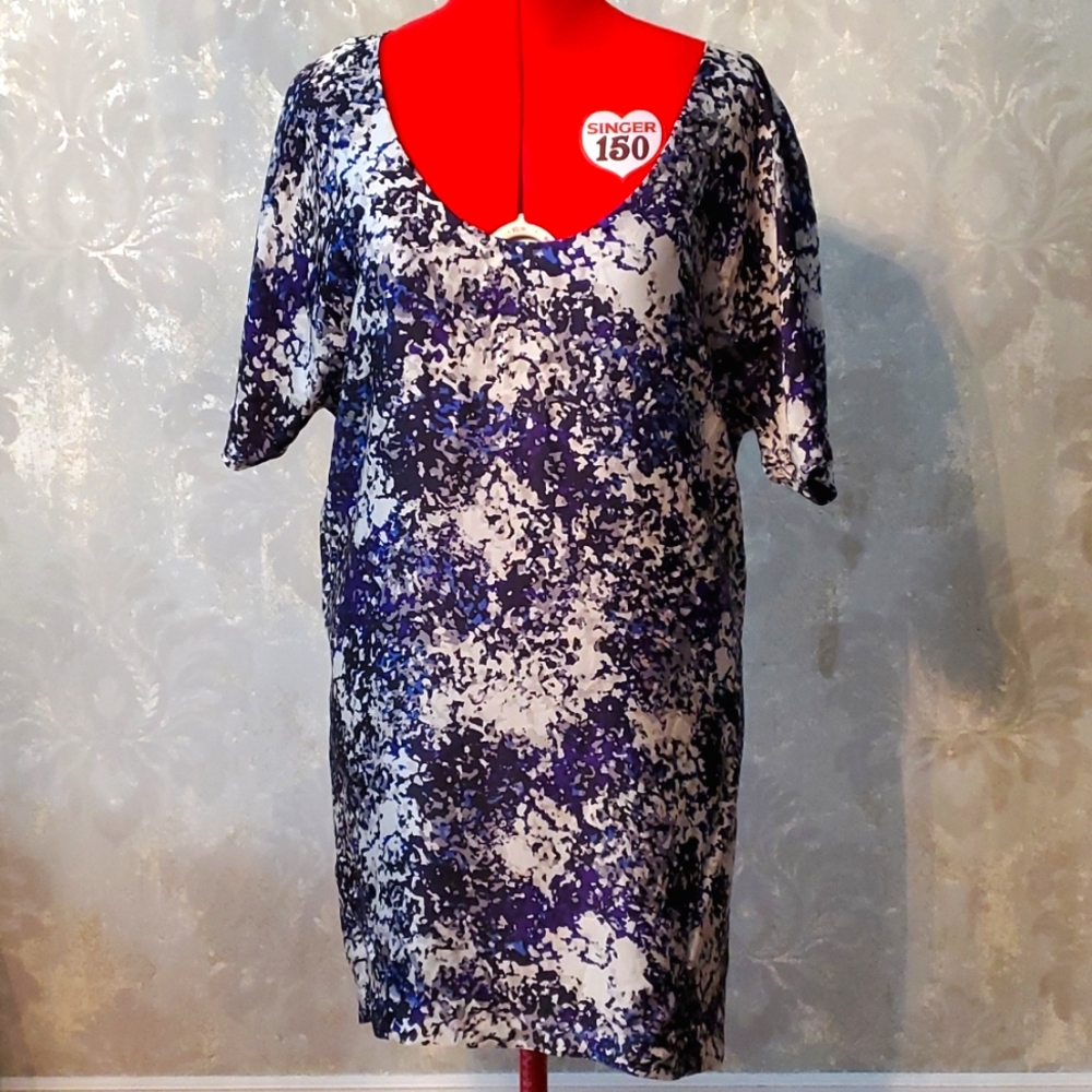Club monaco silk dress